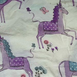 Pottery Barn Kids “Magical Unicorn” twin sheet set. Pre-owned, good cond.